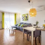 Robertapartments * 贝尼塔切利